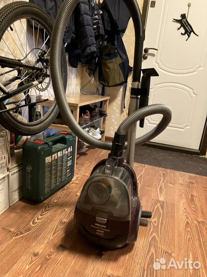 Пылесос Philips