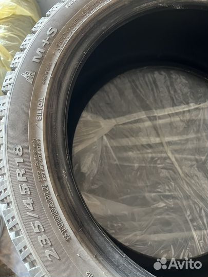 Landsail Ice Star IS37 235/45 R18 98T