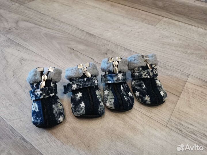 Обувь для маленьких собак