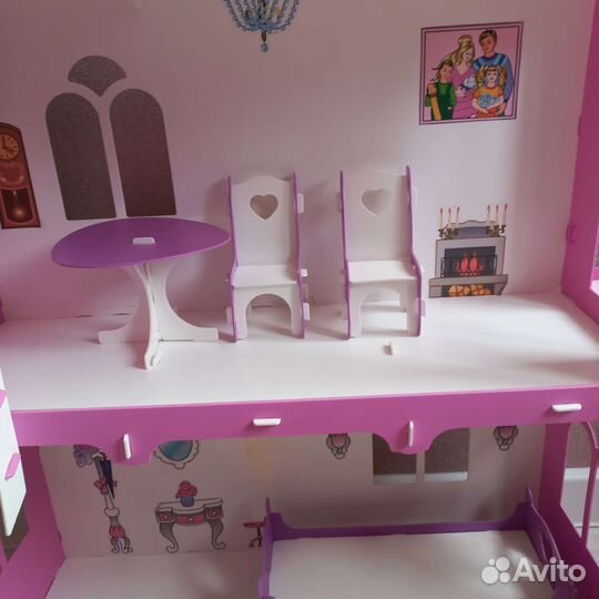 Домик кукольный