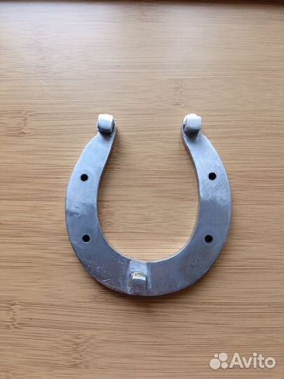 Подкова новая
