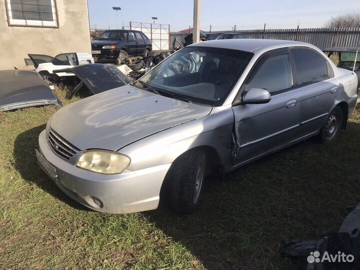 В разборе Kia spectra
