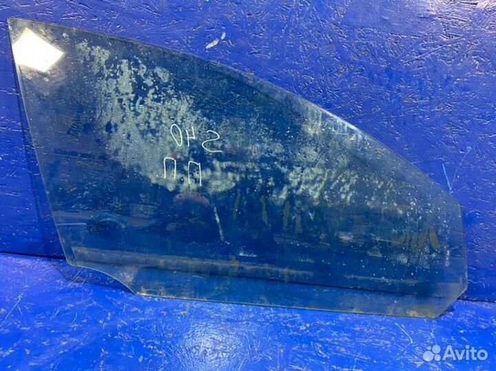 Стекло двери переднее правое Volvo S40 MS B4204S3