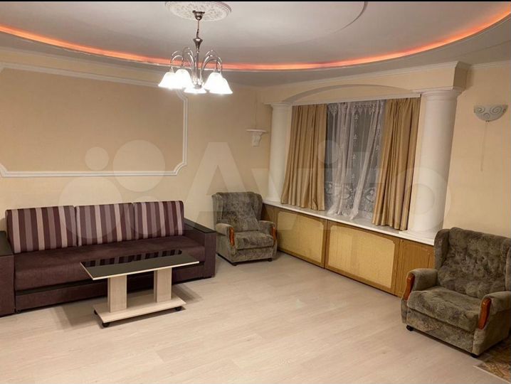 2-к. квартира, 72 м², 1/5 эт.