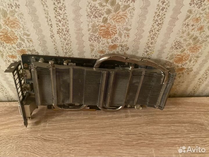 Видеокарта R9 285 strix
