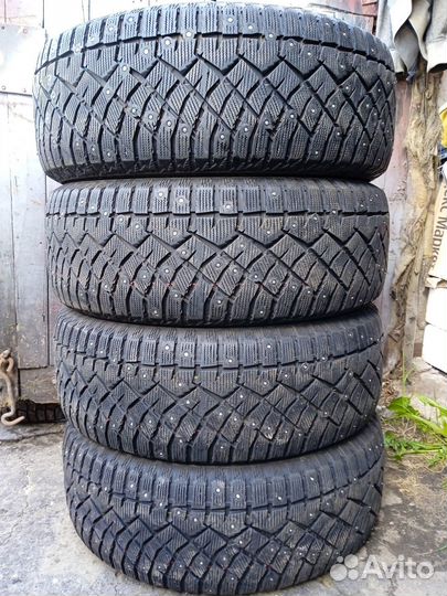 Nitto Therma Spike 265/60 R18