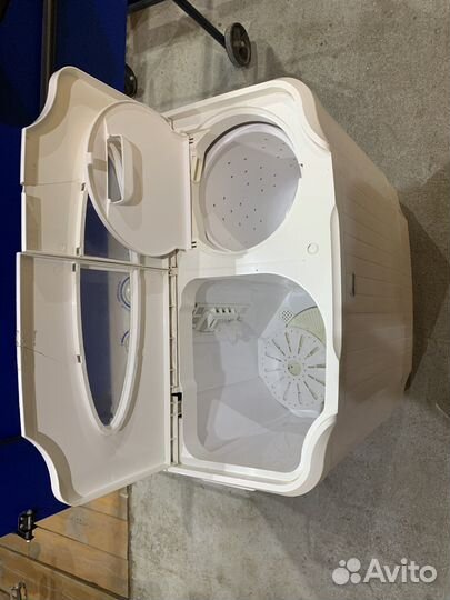 Центрифуга и активаторная стиральная машина