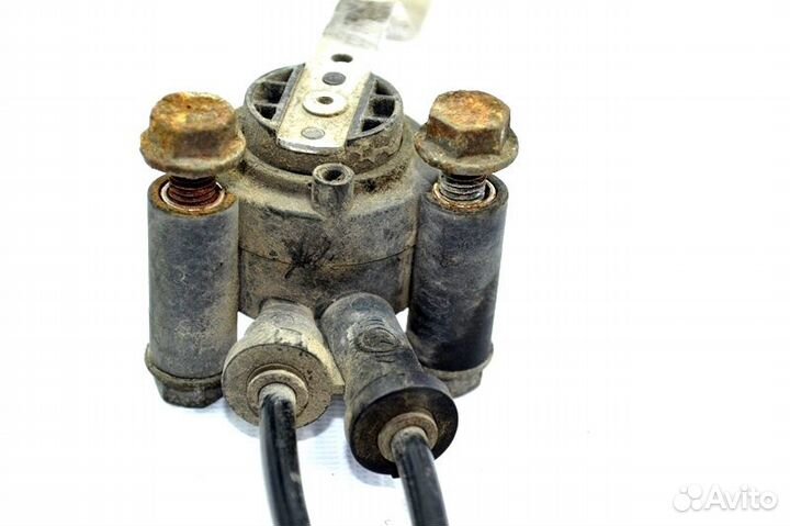 Кран уровня пола кабины, задний DAF XF105 (01.05)