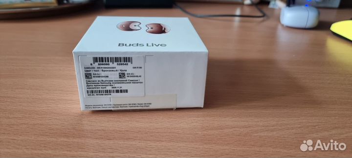 Продам наушники sumsung galaxy buds live