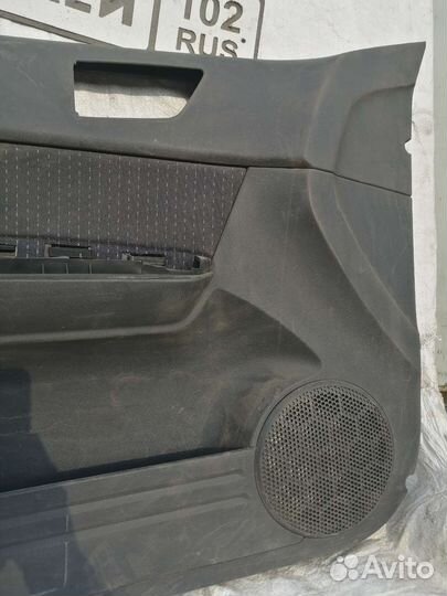 Обшивка передней двери Hyundai Getz
