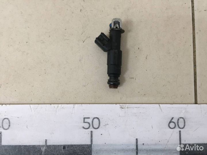 Форсунка инжекторная электрическая Ford C-MAX 2003