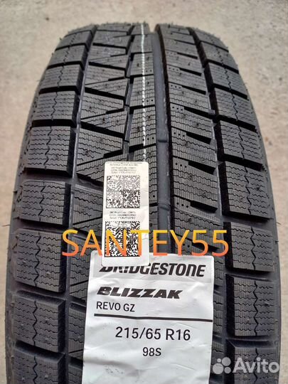 Bridgestone Blizzak Revo GZ 215/65 R16 98S