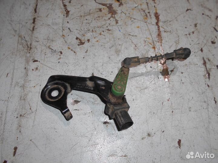 Датчик регулировки дорожного просвета Audi A8 4H