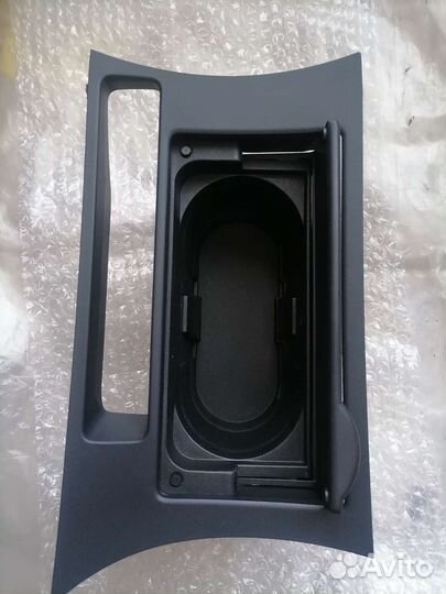 Подстаканник Mazda 3 BL