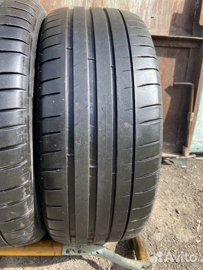 Michelin Pilot Sport 4 225/45 R17 94Y