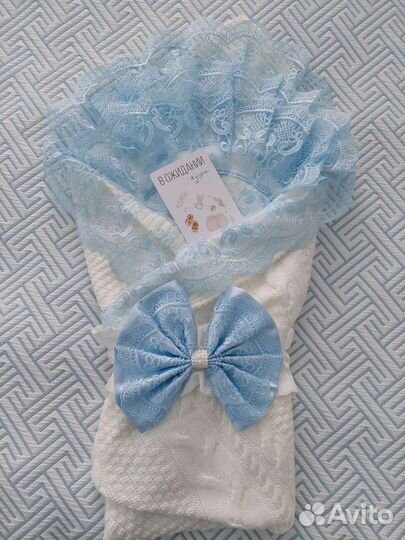 Уголок и бант на выписку из роддома
