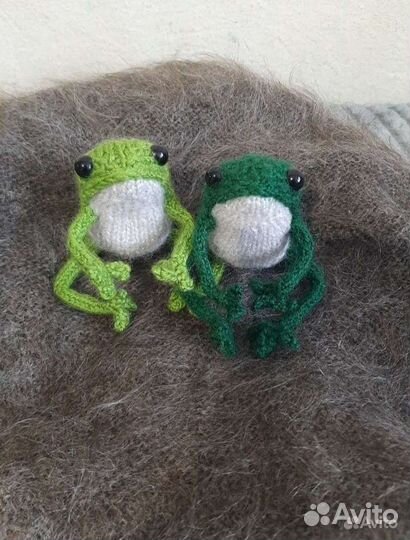 Лягушка вязаная