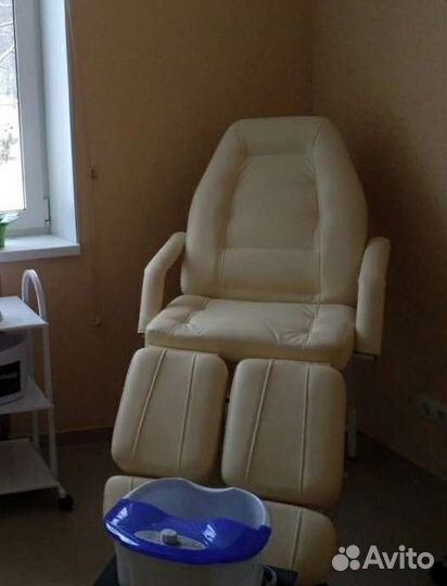 Массажная кушетка бу