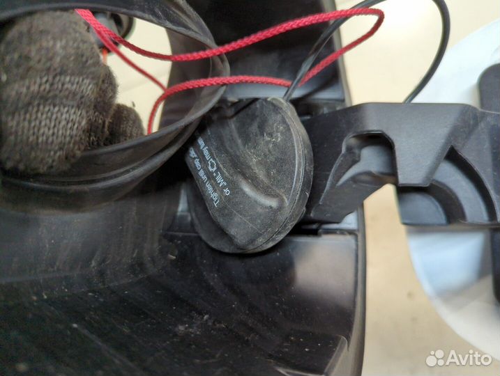 Лючок бензобака Alfa Romeo Stelvio 2016, 2019