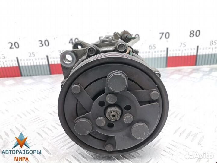 Компрессор кондиционера Volkswagen Golf 3 2000