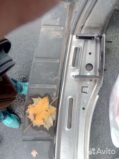 Усилитель бампера Subaru Forester 577712sa070