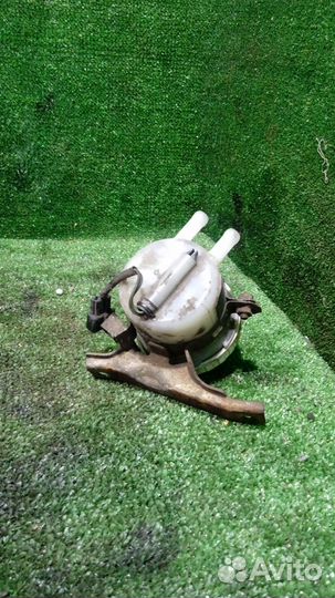 Бачок главного тормозного цилиндра Mitsubishi Ecli