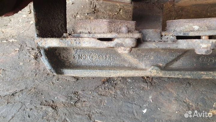 Суппорт передний левый Audi A8 D2 1998-2003