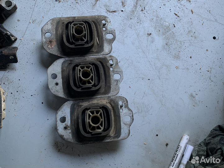 Подушка двигателя renault laguna 3 универсал