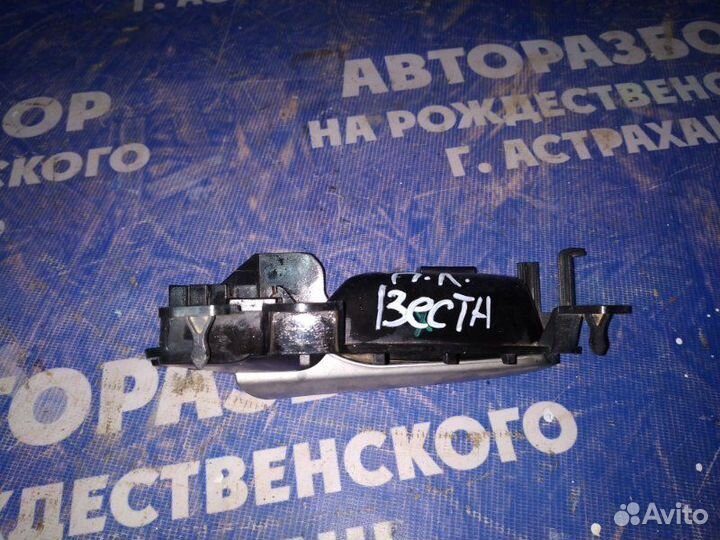 Внутренняя ручка двери Ваз Лада Веста Кросс седан
