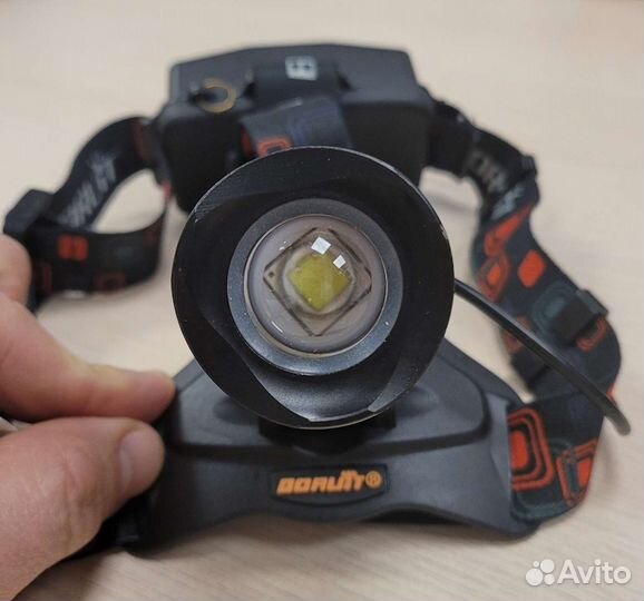 Налобный фонарь