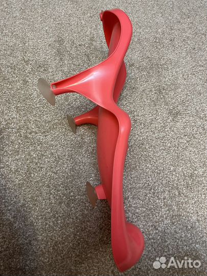 Отдам за киндер горку для купания новорожденного