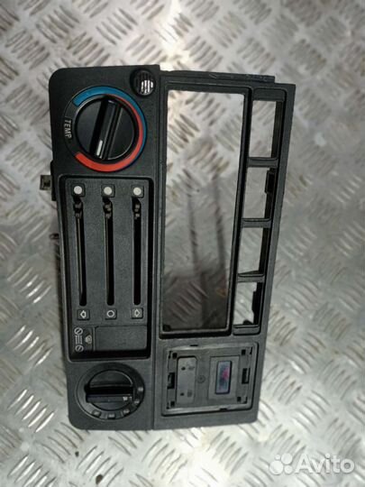 Блок управления печкой BMW e30