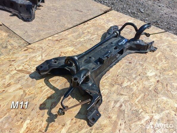 Подрамник передний Mitsubishi Outlander III