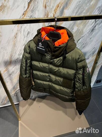 Пуховик moncler куртка