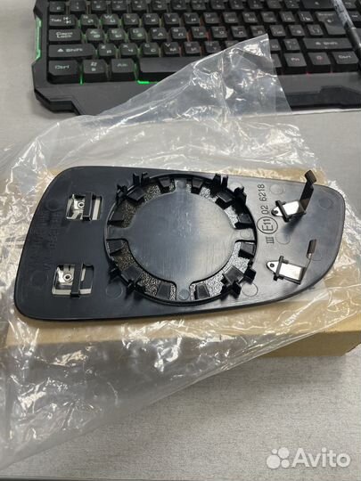 Стекло зеркала R opel astra H правое с подогревом