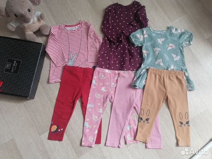 Пакет фирменной одежды для девочки 80-86