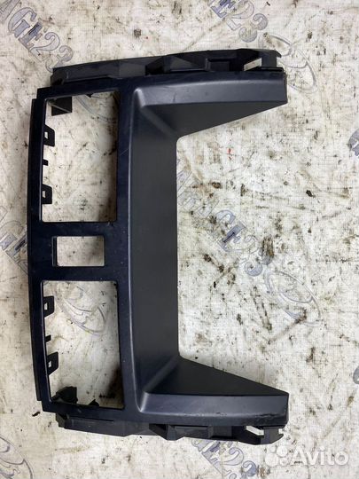 Рамка дефлектора Nissan Teana