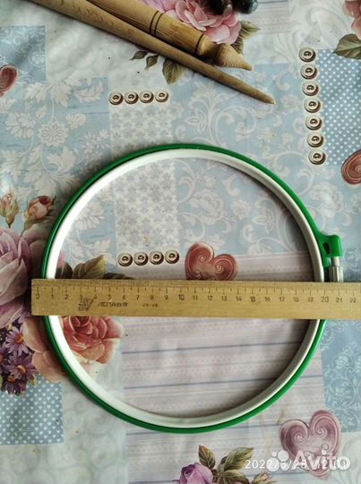 Пяльца веретёна спицы