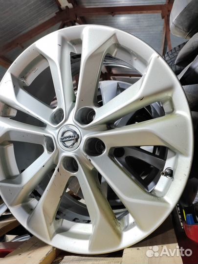 Диск ниссан икстрейл р17 бу