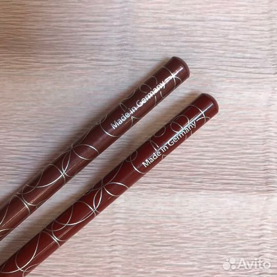 Карандаш для губ новый Германия