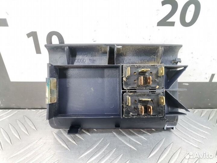 Блок управления стеклоподъемниками Audi A4 B5 1999