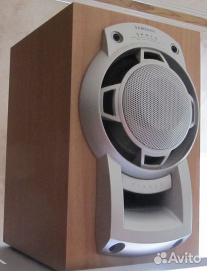 Муз. центр Samsung MM-39,рабочий,кабель,кронштейны