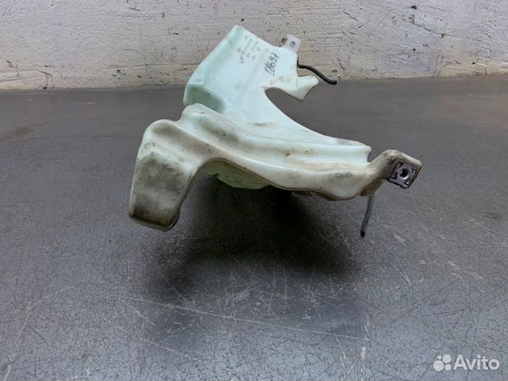 Бачок стеклоомывателя Audi A4 BPW 2008