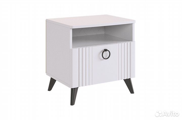 Спальный гарнитур белый