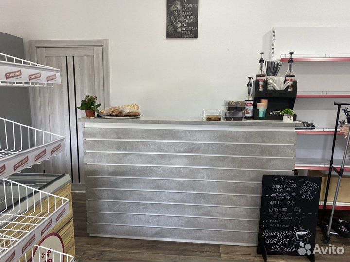 Барная стойка для кофейни Канаро на заказ