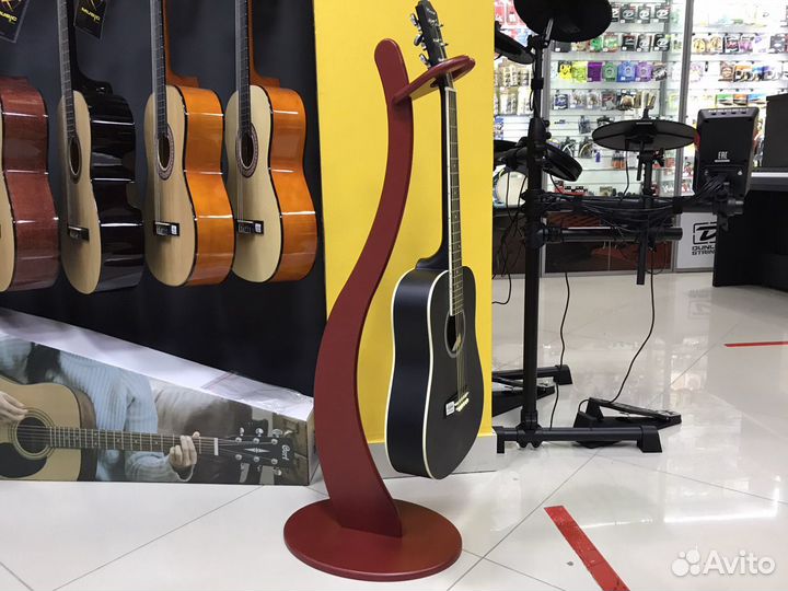 Гитарная стойка-подвес