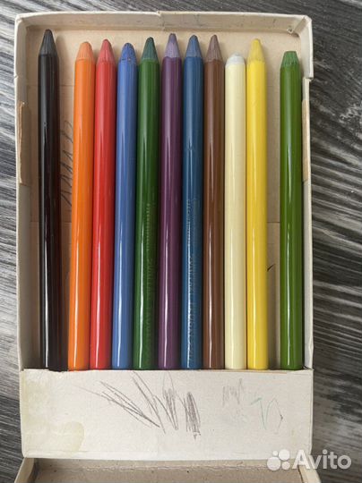 Угольные карандаши