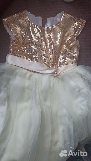 Платье для девочки и туфли к нему