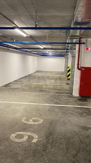 Машиноместо, 15 м²