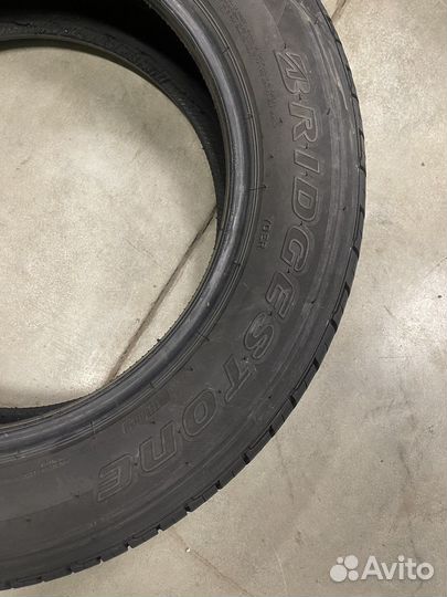 Bridgestone Dueler H/T 215/60 R17